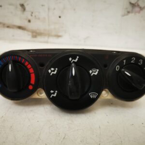 Mando control aire acondicionado Ford Focus I