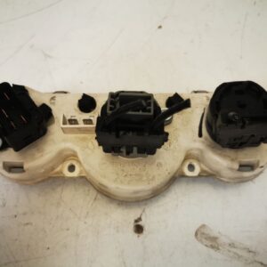 Mando control aire acondicionado Ford Focus I
