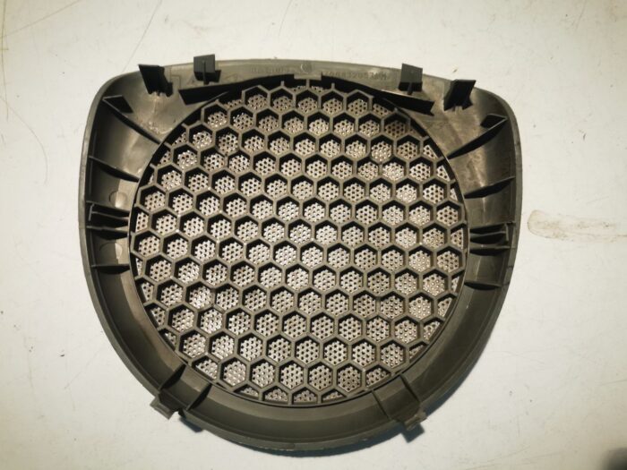 Cobertura dos altifalantes das portas dianteiras Renault Scenic I