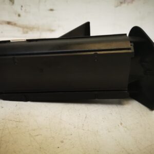 Ford Focus II cinzeiro