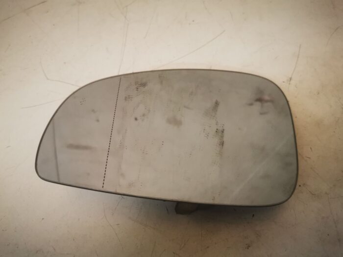 Vidro retrovisor esquerdo Skoda Fabia 2007
