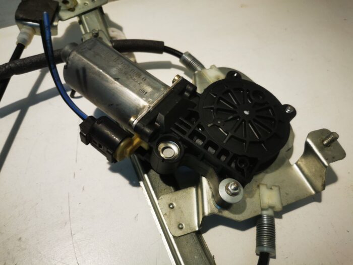 Regulador elétrico dos vidros com motor dianteiro esquerdo BMW Série 3 E46