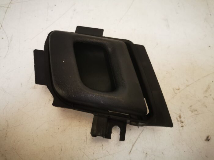 Punho interior dianteiro direito Seat Ibiza 6K