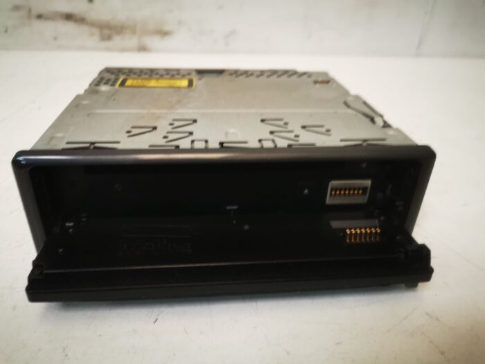 Rádio CD Panasonic CQC3301N