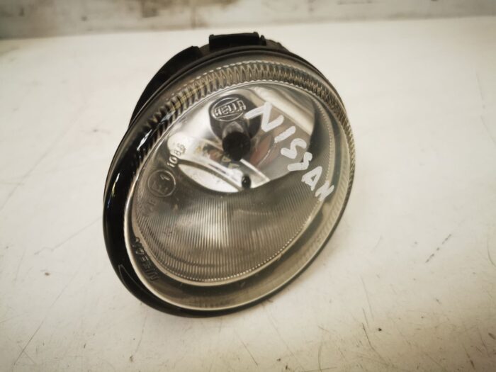 Farol de neblina dianteiro esquerdo Nissan Almera Tino com porta-lâmpadas