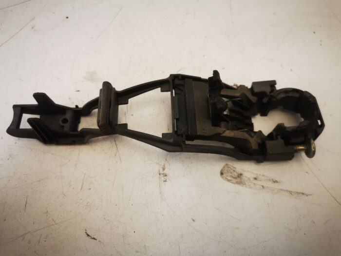 Estrutura de suporte da maçaneta externa esquerda VW Polo IV 9N Seat León II 1P