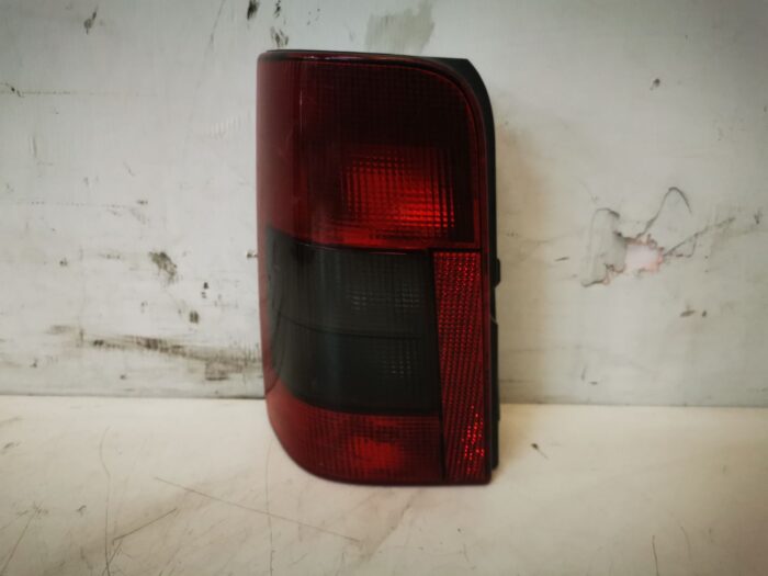 Piloto trasero izquierdo Citroën Berlingo I SIN portalámparas