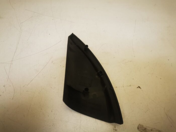 Moldura interna do retrovisor direito Citroën Xsara N1