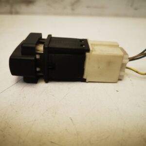 Botão do vidro traseiro queimado Citroën Xsara N1