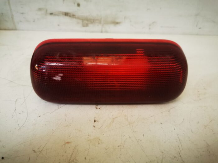 Terceira luz de freio Fiat Dobló I