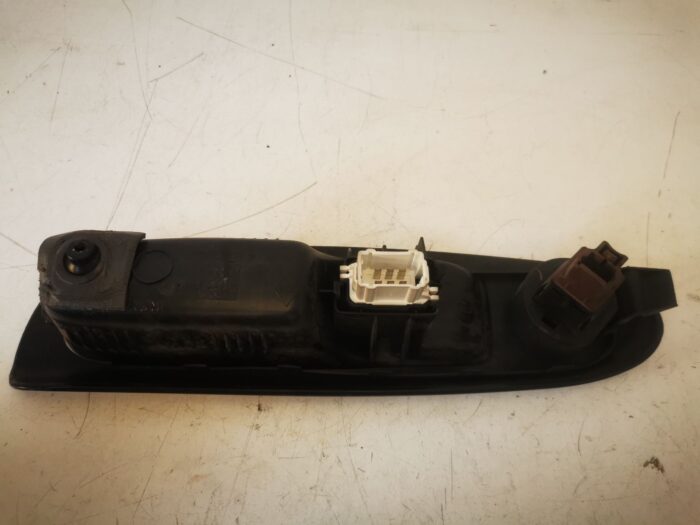 Controle da janela dianteira direita do Renault Clio II com moldura e cancelamento de airbag