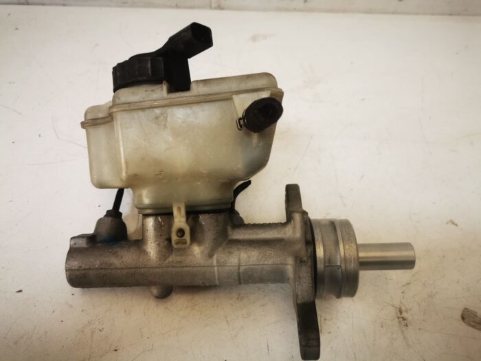 Bomba de refrigerante com tanque Seat Altea 5P
