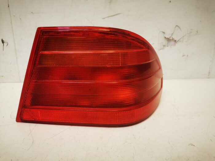 Farol traseiro direito Mercedes Benz E classe W210 com porta-lâmpada