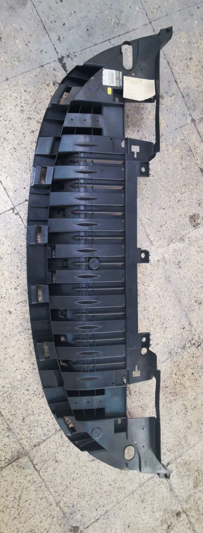 Reforço do suporte inferior do pára-choques dianteiro Renault Scenic III