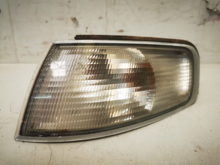 Pisca-pisca dianteiro esquerdo Honda Accord 96 com porta-lâmpadas