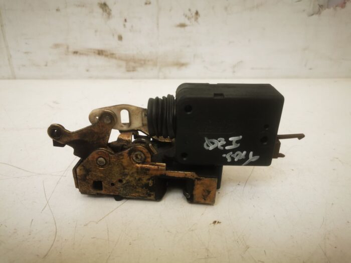 Cerradura trasera izquierda Peugeot 106 1997