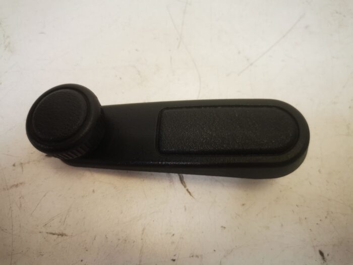 Desbloqueio manual do vidro traseiro Peugeot 106 1997