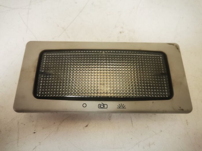 Candeeiro de tecto Seat Ibiza II 6K com luz interior