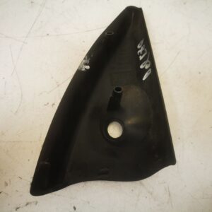 Moldura interior do retrovisor esquerdo Peugeot 306 1997