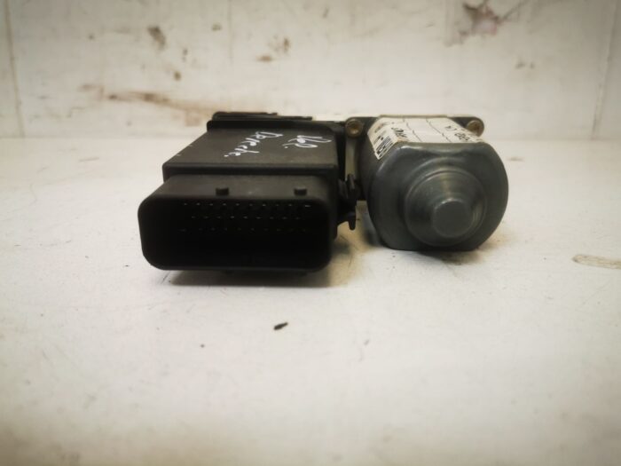Motor elevalunas delantero derecho VW Golf IV 1998