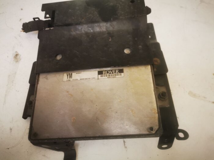 Centralita ECU motor Rover 45 2003 gasolina con soporte