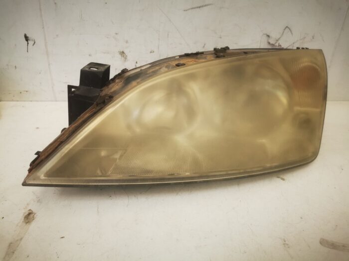 Faro delantero izquierdo Ford Mondeo III 2003