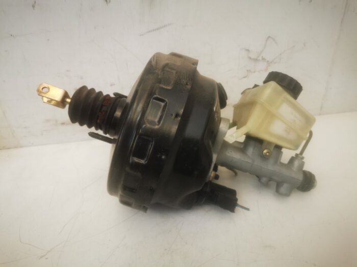 Servofreno con bomba y depósito Mercedes Benz clase C W203 320cdi