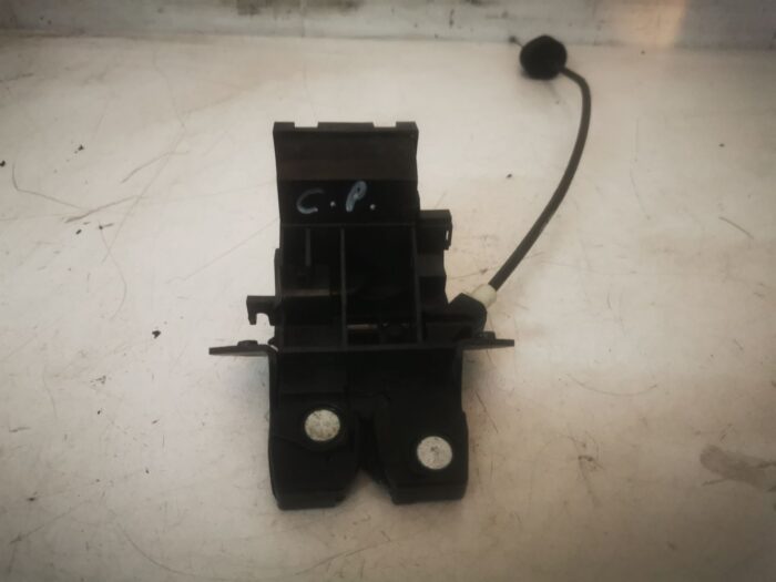 Cerradura maletero Mercedes C320 W203 2005
