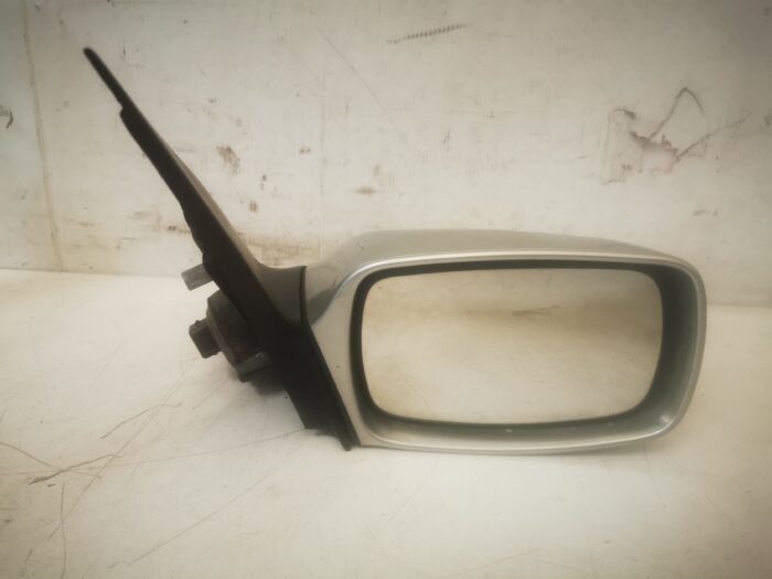 Retrovisor derecho eléctrico Ford Mondeo III gris