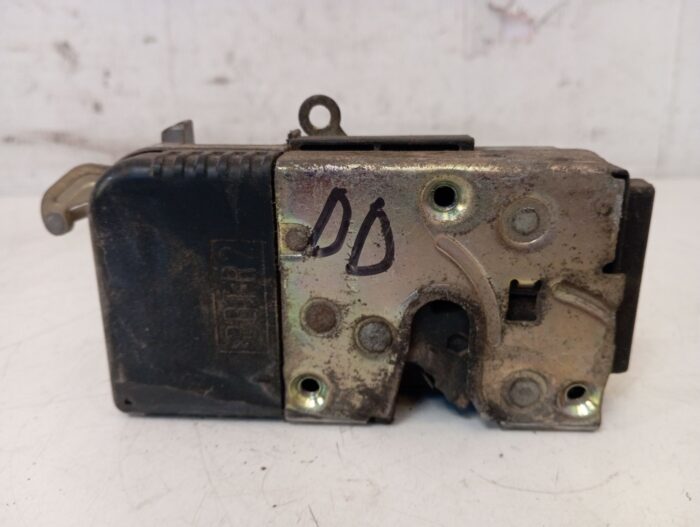 Cerradura delantera derecha Citroën C8 2006