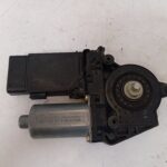 Motor Elevalunas delantero izquierdo Volkswagen Passat 3B2 2000