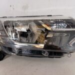 Faro derecho Dacia Sandero II 2020 soporte reparado