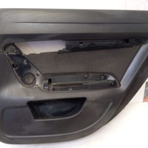 Panel de puerta trasero derecha Audi A6 Avant 2004