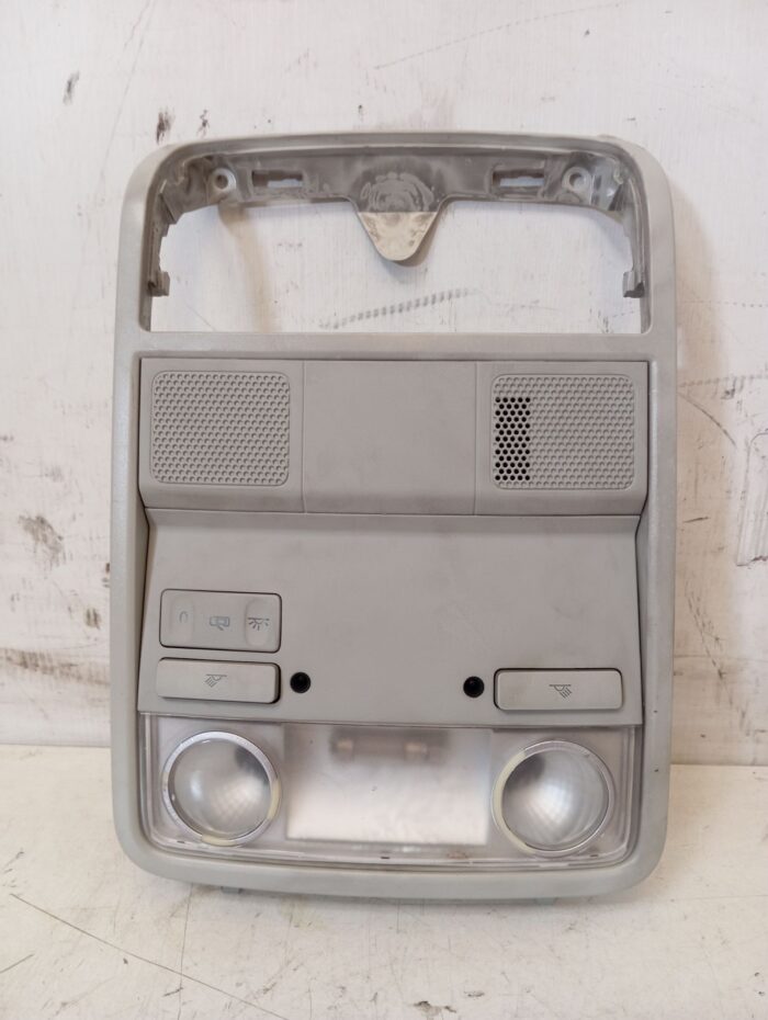 Luz interior Volkswagen Golf V 2005