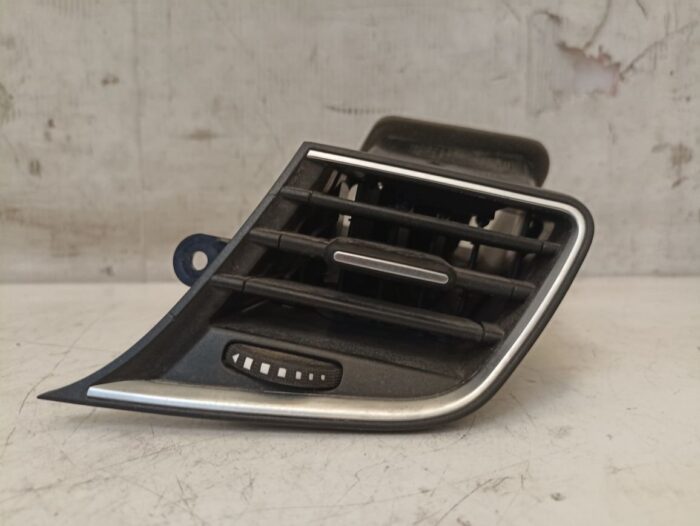 Aireador delantero derecho conductor Alfa Romeo Giulietta (940) 2014