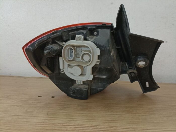 Piloto trasero derecho exterior Alfa Romeo Giulietta (940) 2014