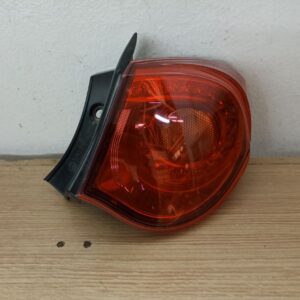 Faro derecho Ford Focus 1999