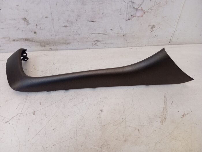 Moldura tunel central Alfa Romeo Giulietta (940) 2014