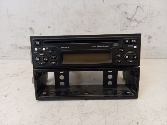 Radio CD Nissan X-Trail (T30) 2006