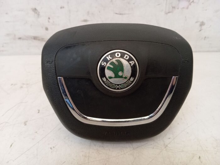 Airbag volante Skoda SuperB II 2011