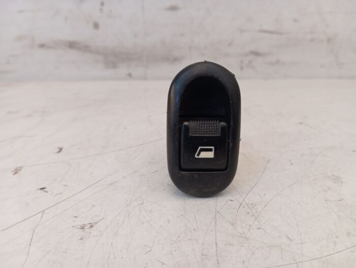 Mando Elevalunas Delantero Derecho Citroen C2 2006