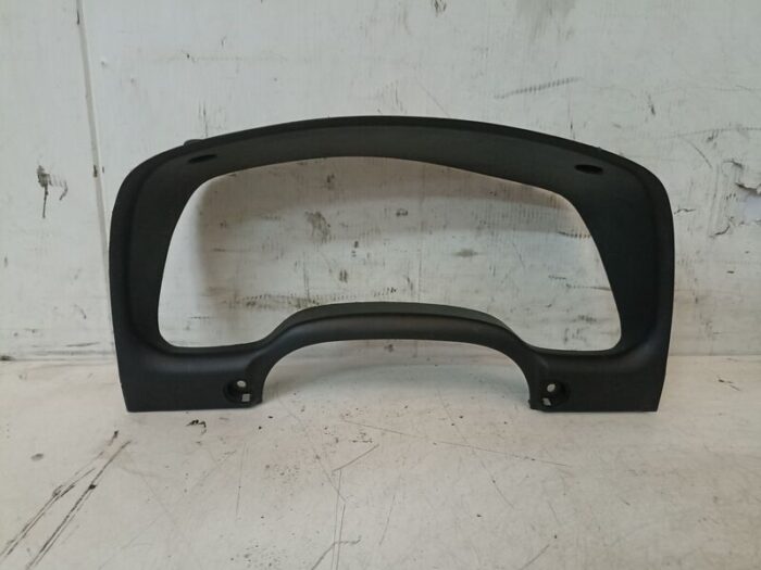 Moldura cuadro de instrumentos Opel Astra G 1998